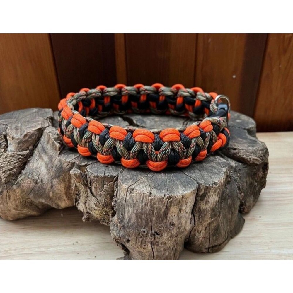 Fits 14.5 in. Neck Size, Quick Release Paracord Dog Collar